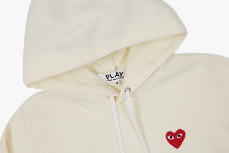 Comme des Garcons ivory hoodie 3 1170x780